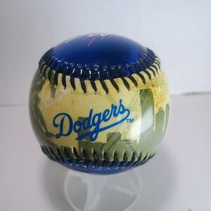 LOS ANGELES DODGERS Franklin City Skyline Soft Strike BASEBALL